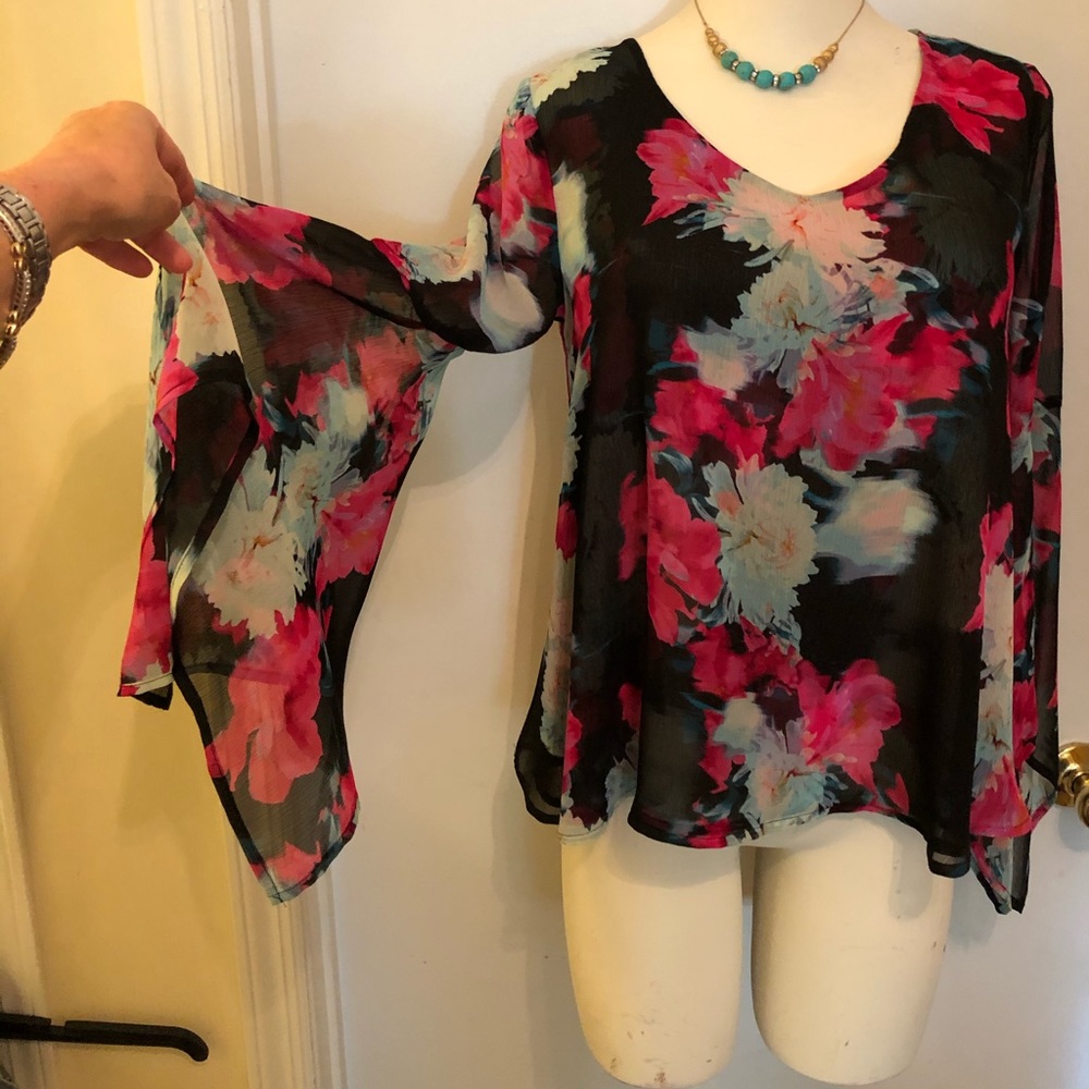 Boho Floral breezy blouse